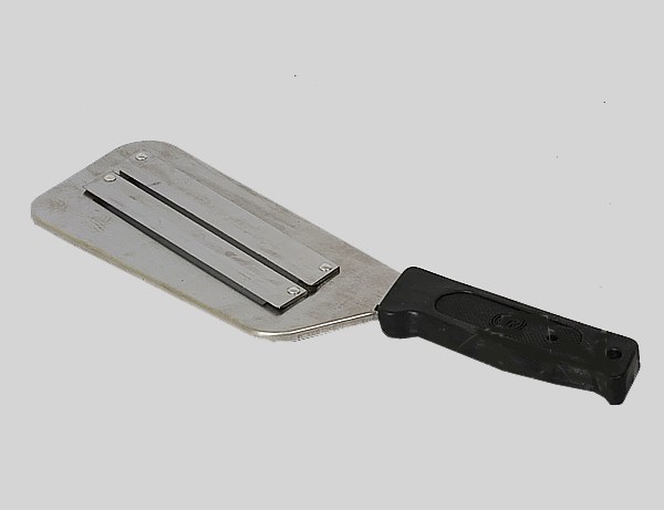 Ніж для шинкування метал/пласт. 30х9см 19931_2